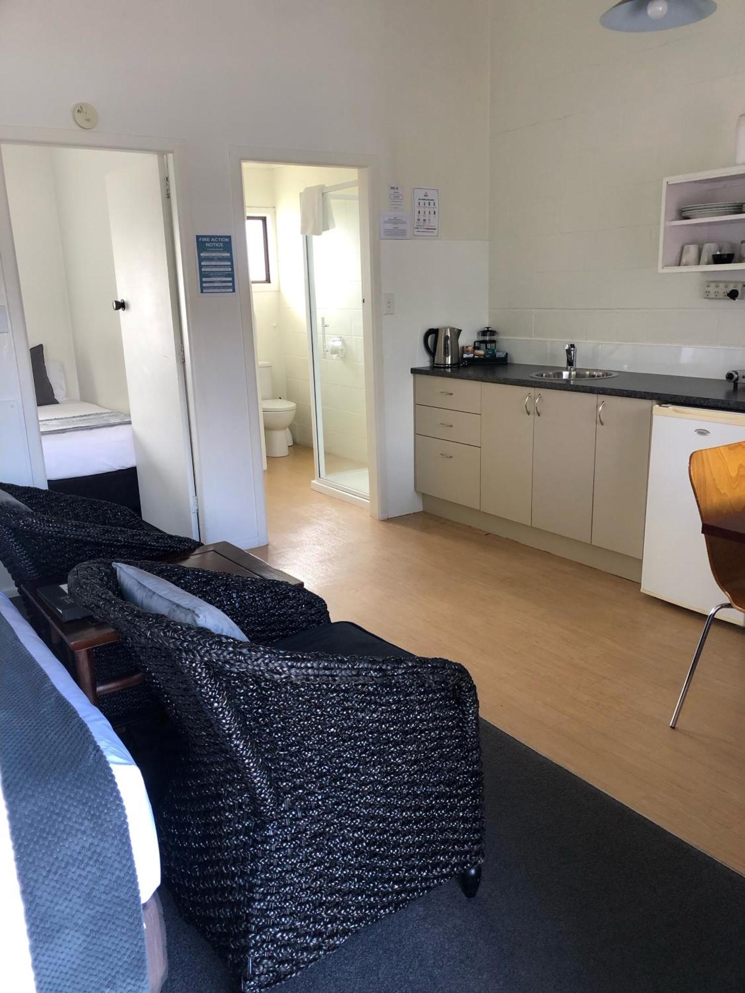 Rosetown Motel 3*